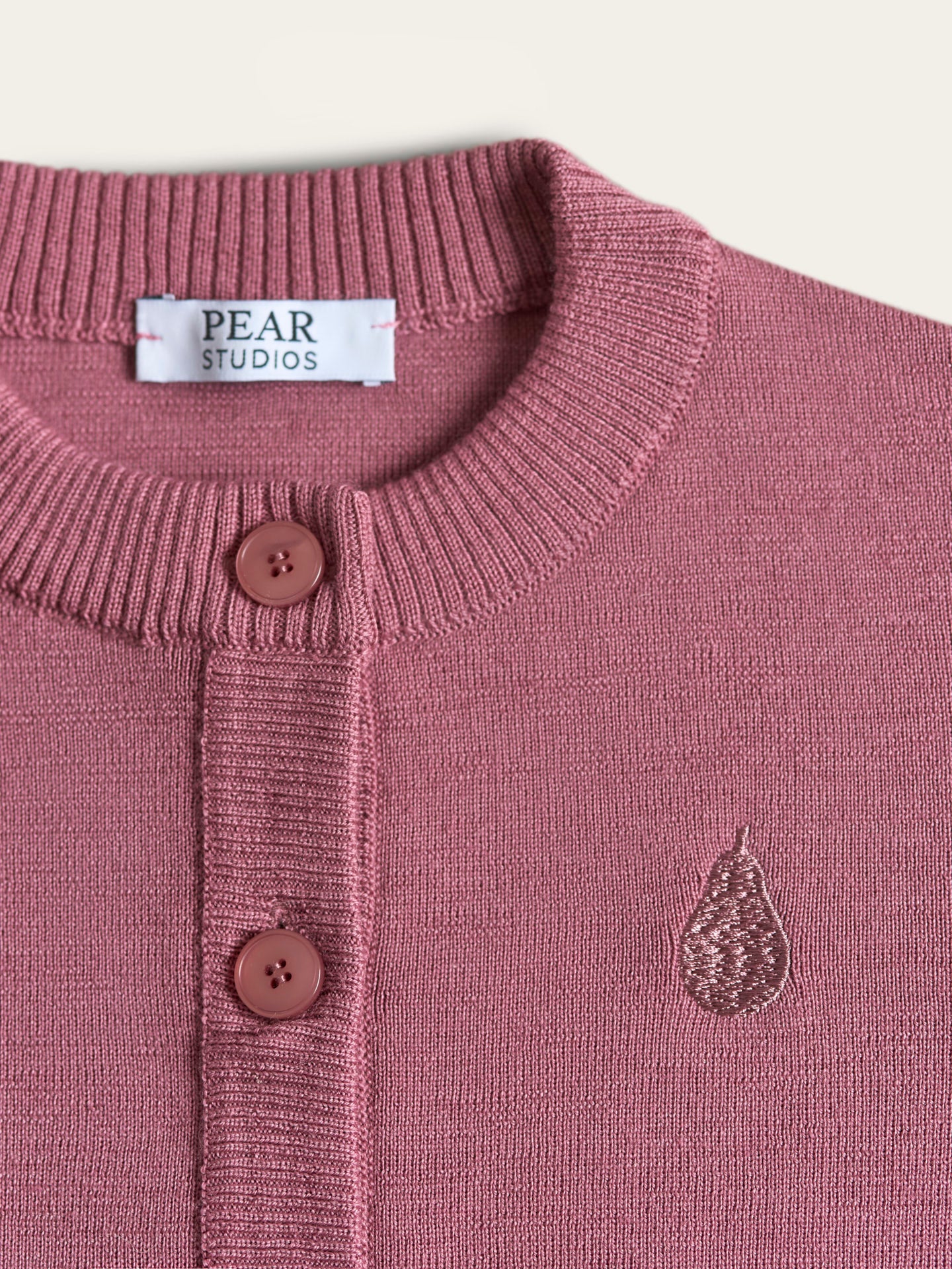 The First Harvest Cardigan – Limitierte Atelier-Edition